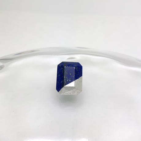 5937c033c8f22c1a63000582