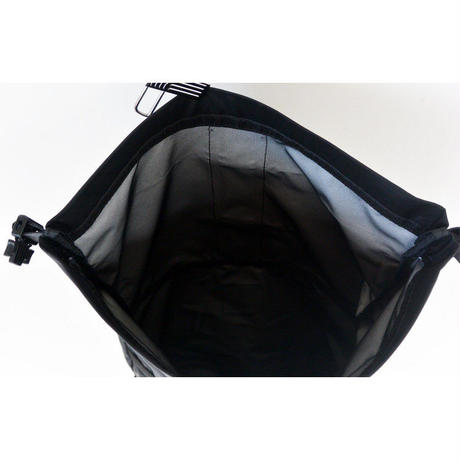 WONDER BAGGAGE(ワンダーバゲージ)ACTIVATE ROLLTOP BACKPACK