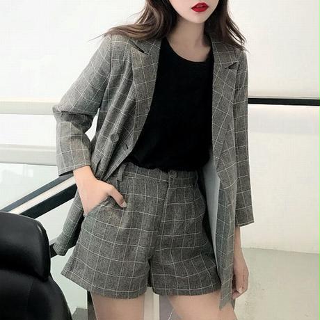 5d6d746a00631f7975c7ee1e