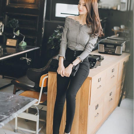 5b3ef1c950bbc3436a0080c9