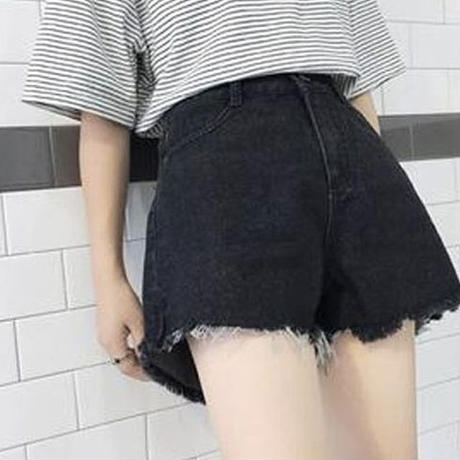 5b6697a55f78662dd00035a8