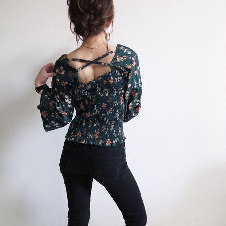 5ca706152c1c5146be5bb93e