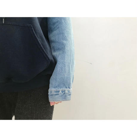 5a59976c27d1cc05d6000187