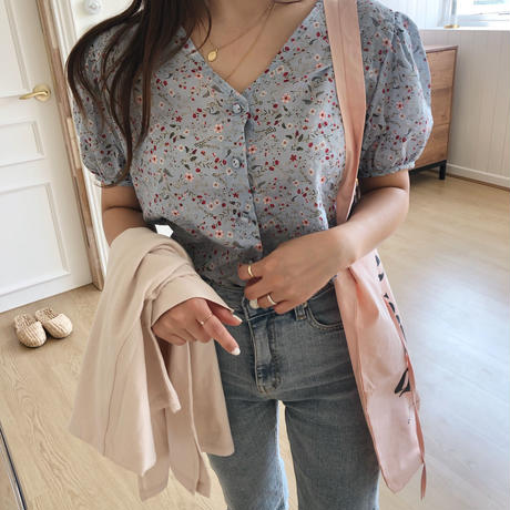5ce3a7d948d12766cc5392c6