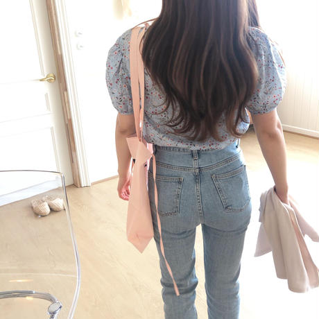 5ce3a7d948d12766cc5392c6