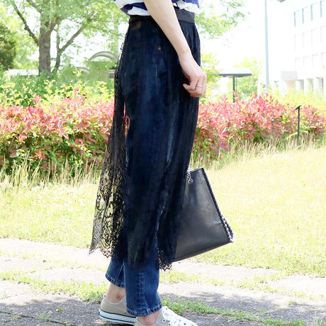 5b165387ef843f5b6400031d