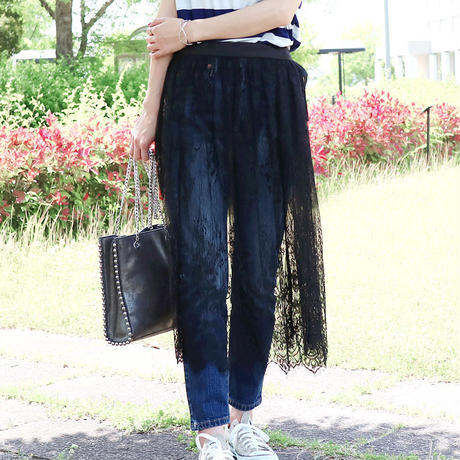 5b165387ef843f5b6400031d