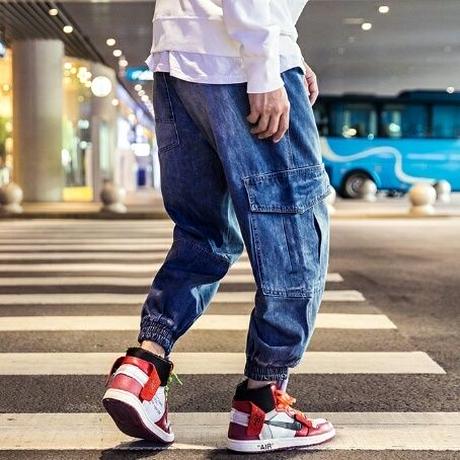 メンズ通年コーデアシンメトリーポケット青黒デニムジョガーパンツ