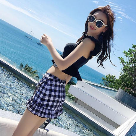 水着 ビスチェビキニとアシンメトリースカートな可愛いフリルセット Hdfks