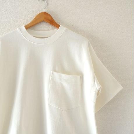 5b8772975496ff5e5d000efa
