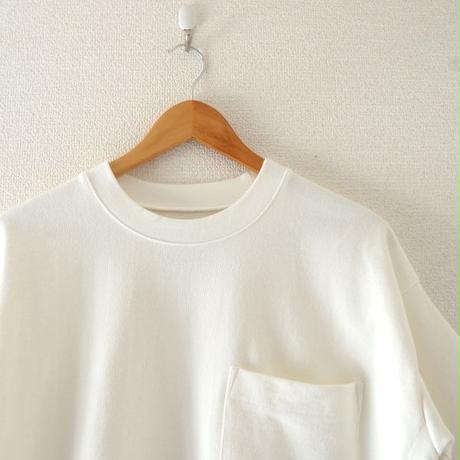5b8772975496ff5e5d000efa