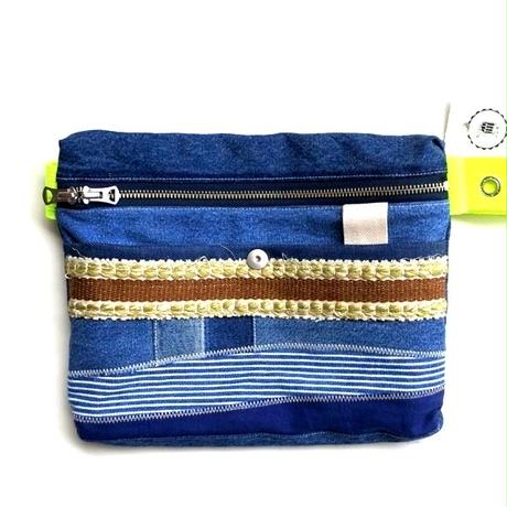 5b8dea5850bbc34050000307