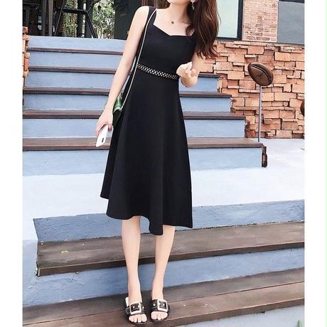 黒いワンピース Stores 黒いワンピース Stores