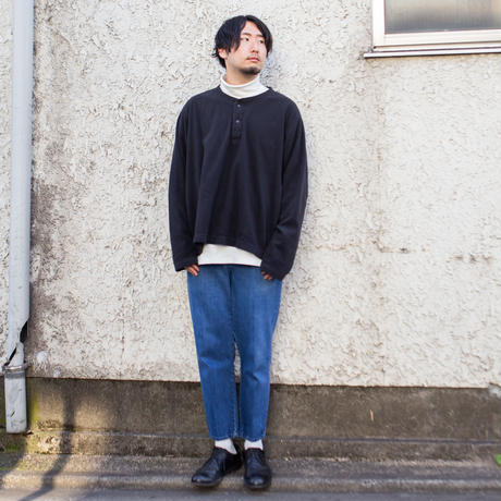 5bdc12245f786679fa000a93