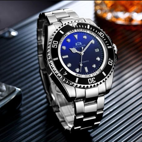 5cd139330b9211412acd722b