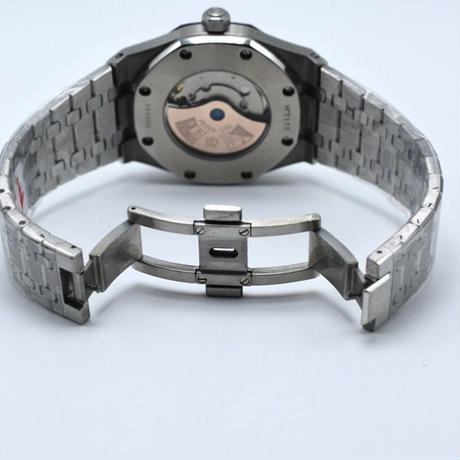 5d929007bc45ac75c38deda3