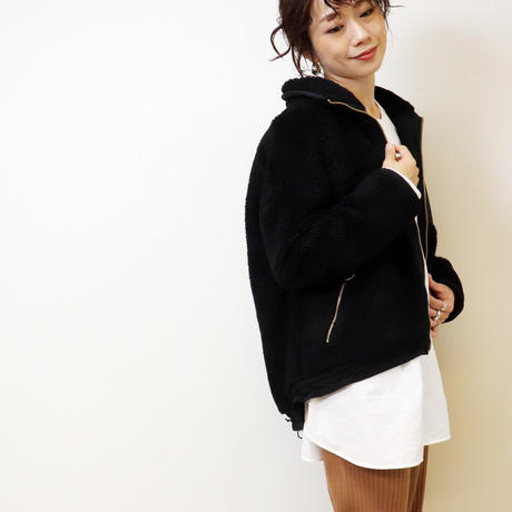5db7a5b89658034453a6f514