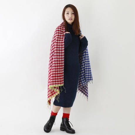 5db3c537220e7555d8bc35e1