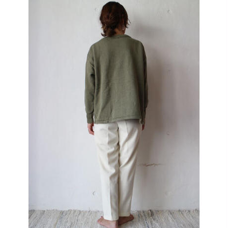 5f575d049d28424bf9c5e440