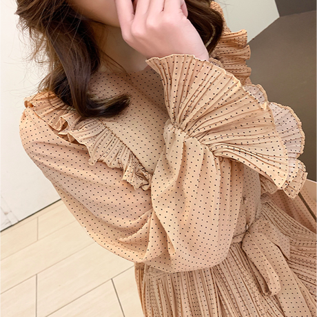 5c11bd63c49cf3352bdcfe25