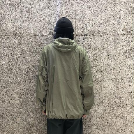 5c3339e16870241dd6f9e74c