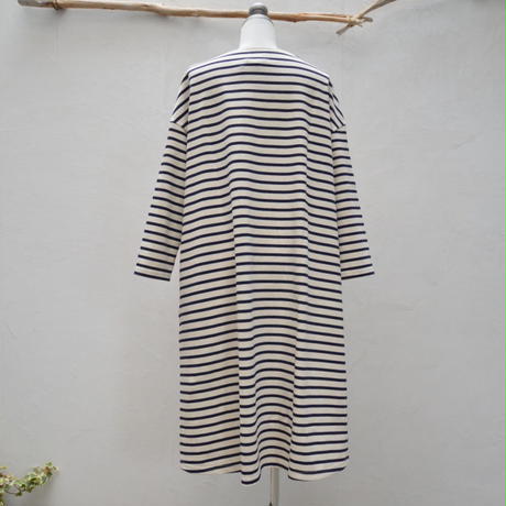 5baf27fd50bbc3557b0005f8
