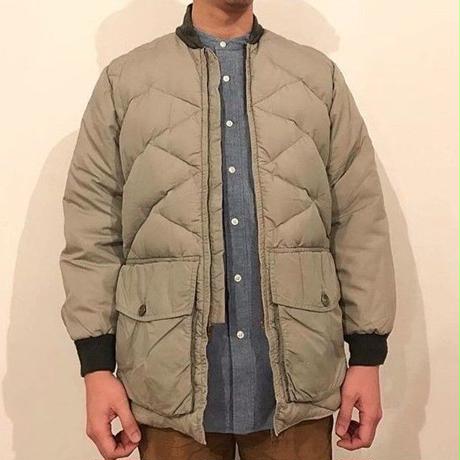 5bf68265c49cf34b1600117a