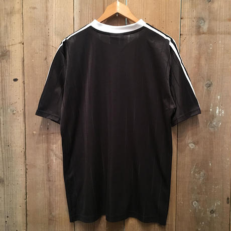 5cd409a0686ee24b832b7ae6