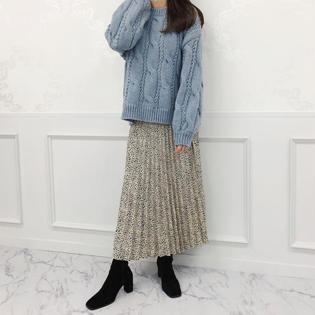 5dc4558ab2f6fd05efc651bf
