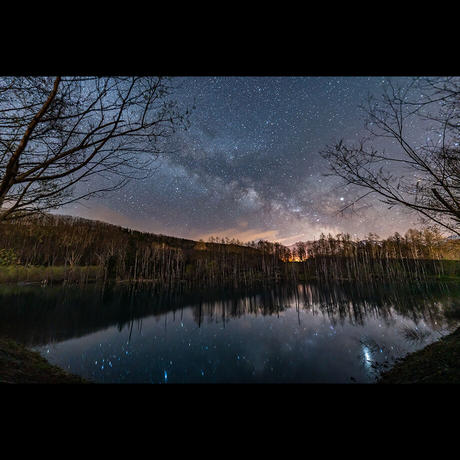 現品限り一斉値下げ! ミッシェル バテュ 青い池 額縁 - www