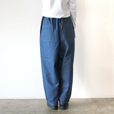 5c133dfbc49cf37198a61851