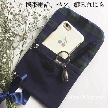 5cb35e960b92114f9aef8a89