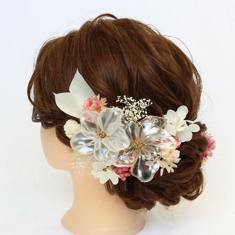 ウェディングヘアアクセサリー Stores