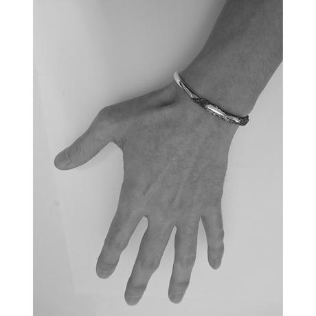 5d045792054c242452fae80a