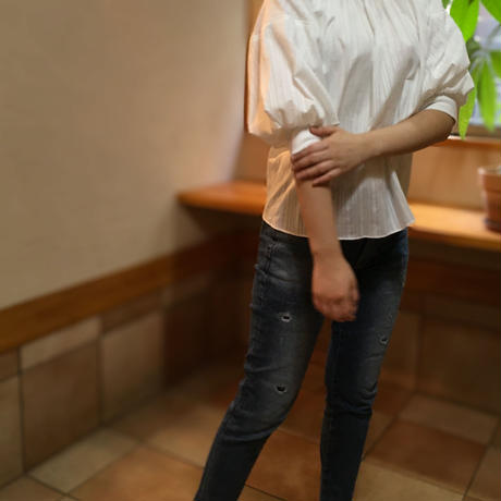 5e870c8be20b041d608d206a