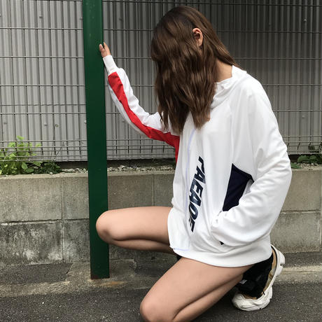 5babb75b5496ff7d73001032