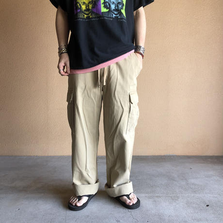 アバクロンビー フィッチ Stores