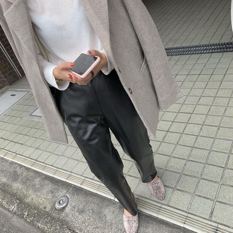 5d6d8d3486064820fa5db36c