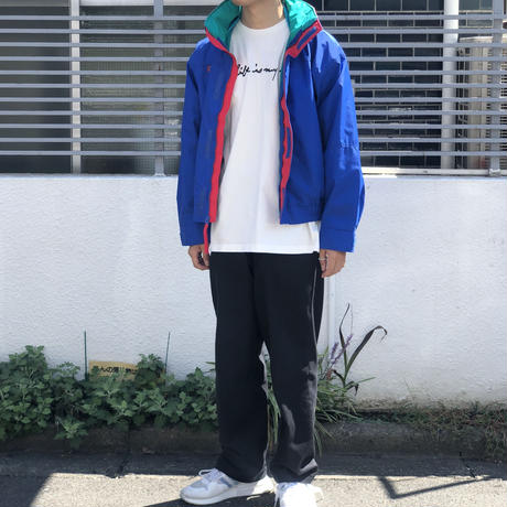5d81d40040043d3ac86b7e71