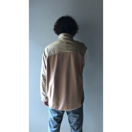 5bb83dcfef843f04ac000563