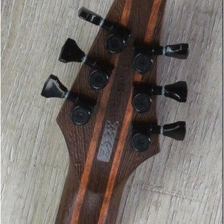 5bf353f0434c7217090000d8