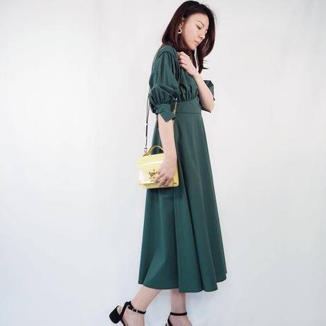 5c4816127cd3616606db5056