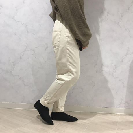 5e350e1e6c023569d173f44d