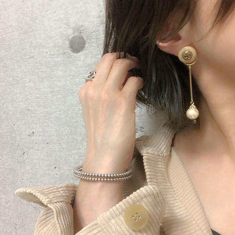 5ba23ab550bbc335b90001bf