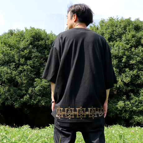5f276ad5d3f16717f2a0568d