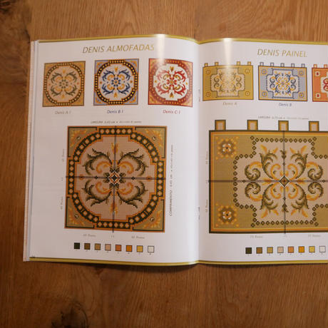 アライオロス刺繍図案　Kit Arraiolos No.３