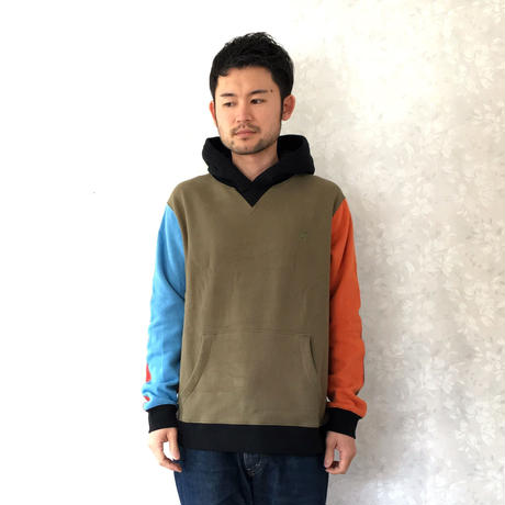 58e881aa1f4375c3c500855a