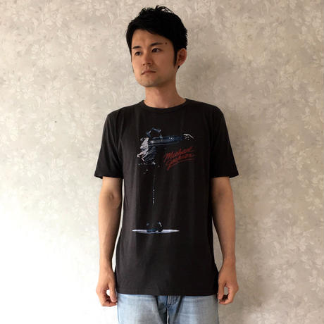 59040ce8748e5bf3f6003408