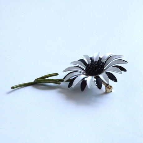 5b851bee5496ff6946000360