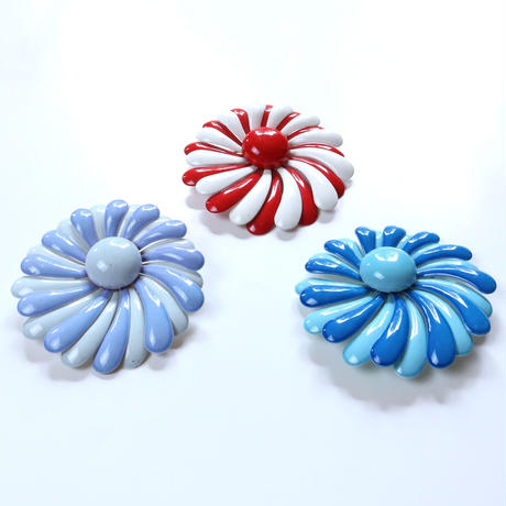 5cd8dfa80376c62aab0d39bf